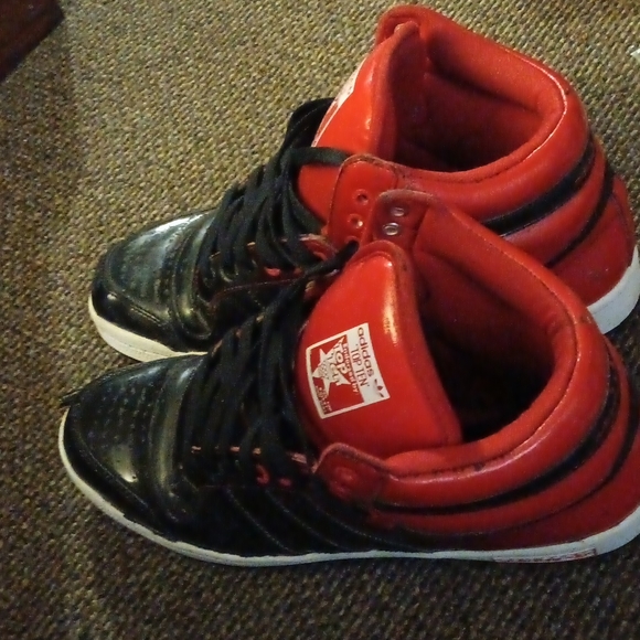 adidas - Picture 2 of 6